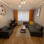 Przytulny I Komfortowy Apartment *